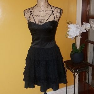 SOLD----Boutique Forever 21- black mini dress